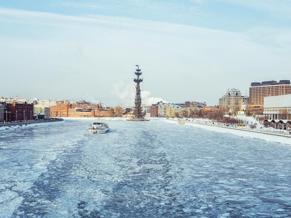 Quels sont les meilleurs conseils pour une randonnée dans le parc national des Dolomites, Italie : équipements et périodes ?